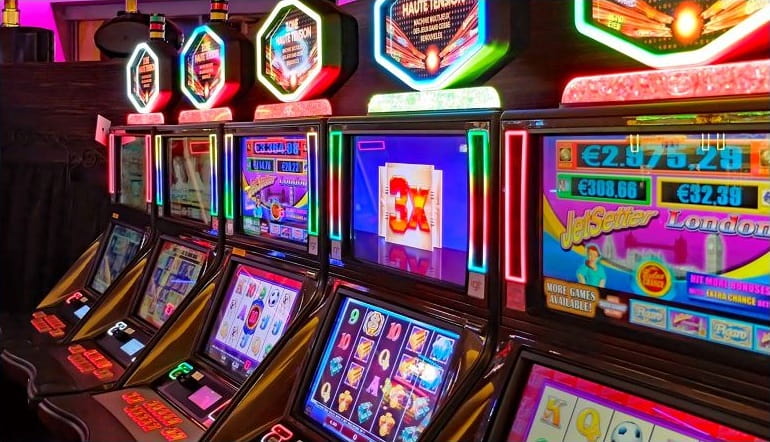  The Guide on How to Play Slots Casino Games Easily 